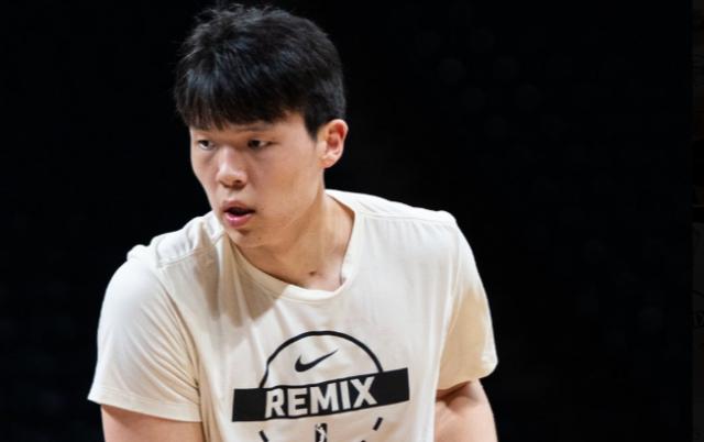 开云体育登录入口-G联赛表现难换NBA时间 杨瀚森新秀赛季冰火两重天
