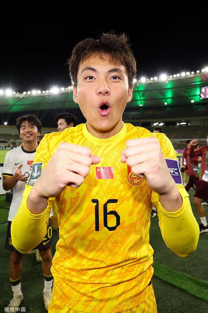 今夜23点！决战日！U23亚洲杯决赛：中国战日本 同胞一心见证历史