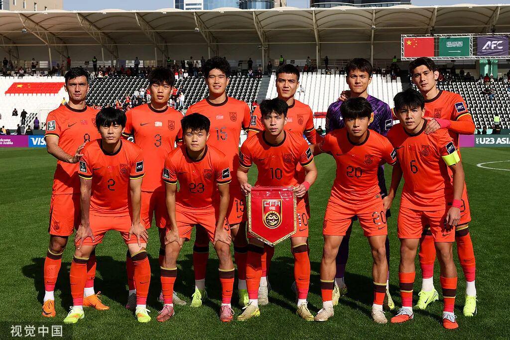 今夜23点！决战日！U23亚洲杯决赛：中国战日本 同胞一心见证历史